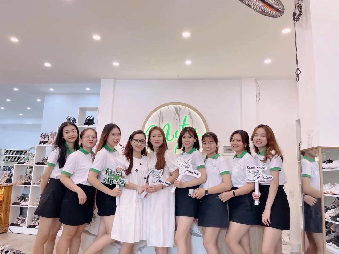 shop giày ở huế Cửa hàng uy tín chất lượng