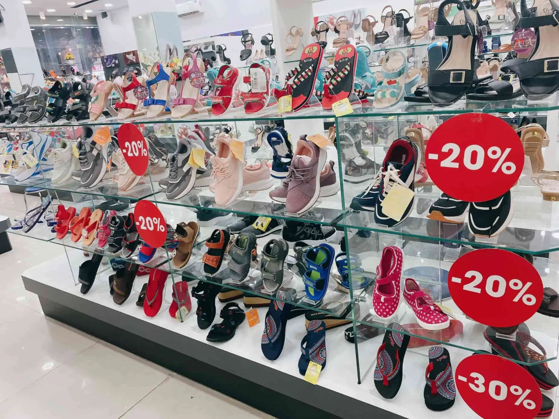 shop-giay-quy-nhon-2-min shop giày quy nhơn