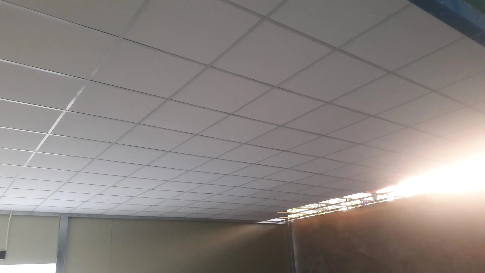 thi công trần thạch cao Vinh Đại lý thạch cao Vĩnh Tường