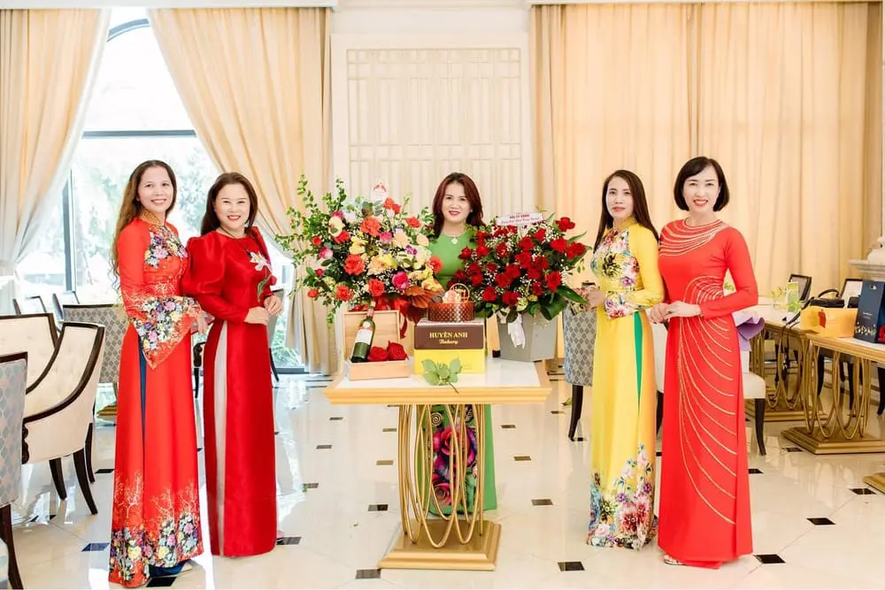 thuê áo dài đồng hới quảng bình thuê áo dài đồng hới quảng bình