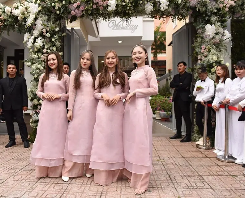 thuê áo dài đồng hới quảng bình Áo Dài Sona Nguyễn