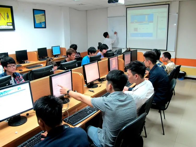 tin học văn phòng Đà Nẵng Tin Học Space