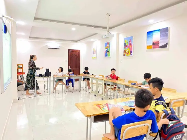 cơm trưa văn phòng Bình Dương 2