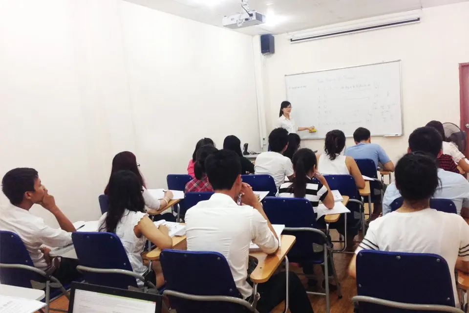 trung tâm tiếng hàn Đà Nẵng Trường Cao Đẳng Lạc Việt