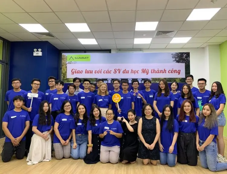 Trung tâm tư vấn du học Mỹ tại TPHCM Summit Education