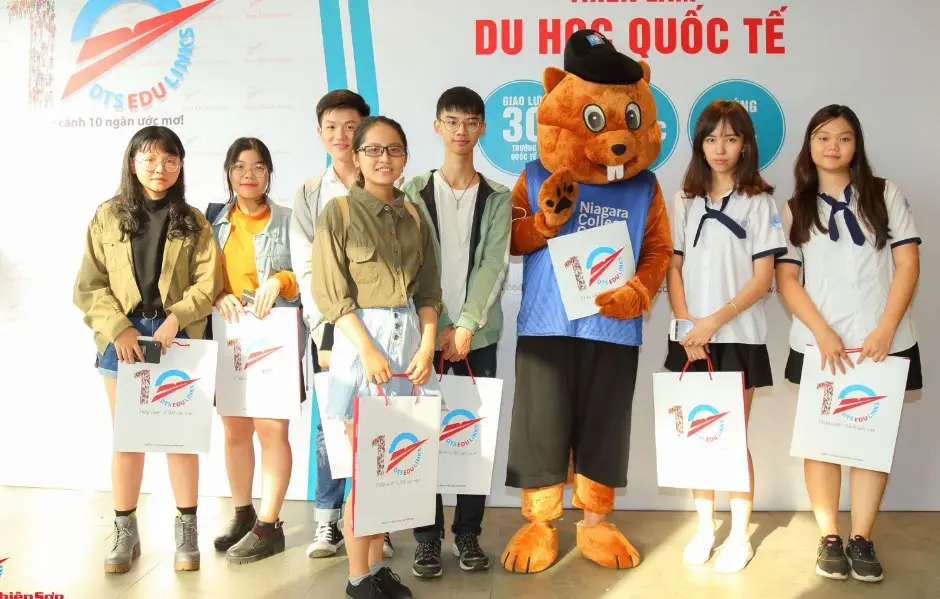 Trung tâm tư vấn du học Mỹ tại TPHCM Trung tâm tư vấn du học Mỹ tại TPHCM