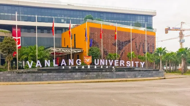 Đại Học Văn Lang