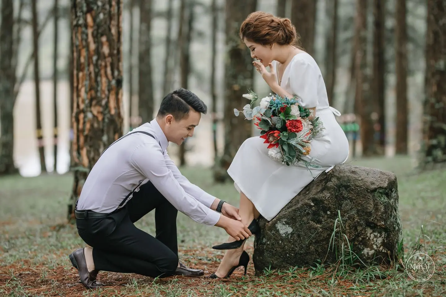 bàn ghế gỗ Cần Thơ Hưng Phát Sài Gòn