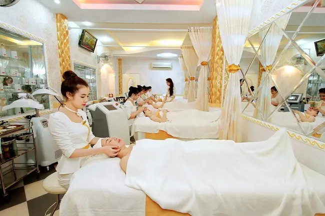 Bệnh Viện Thẩm Mỹ Á Âu