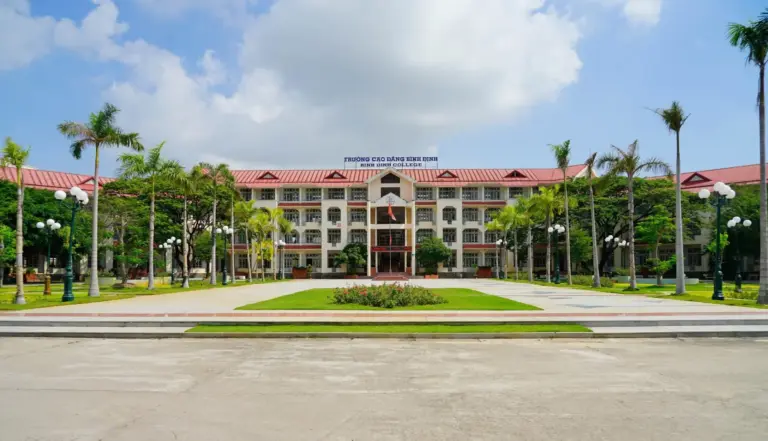 Top 5 Trường Cao Đẳng Quy Nhơn Chất Lượng Hàng Đầu