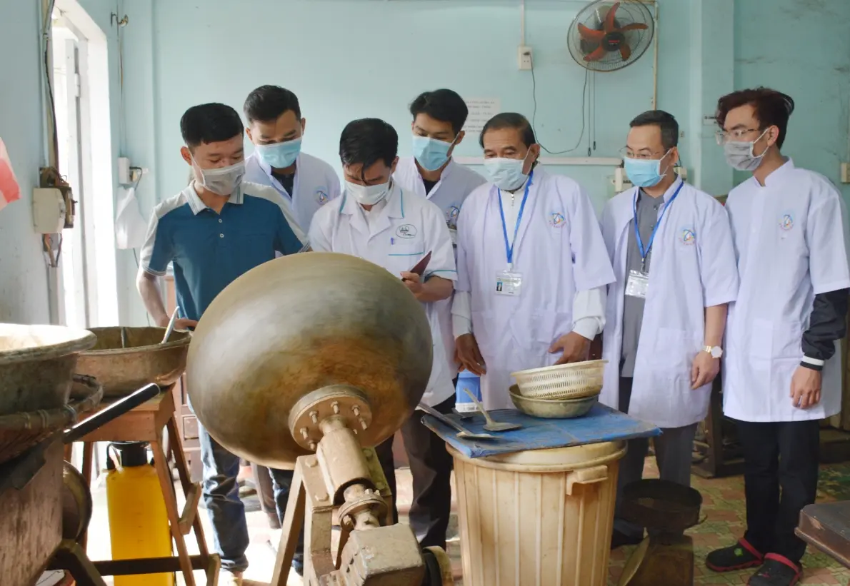 trường trung cấp Sài Gòn