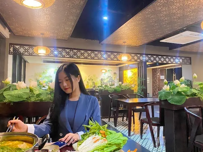 buffet chay tphcm Nhà hàng buffet chay Nàng Sen