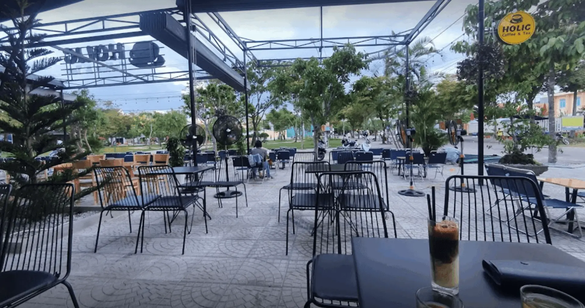 cà phê tam kỳ Holic Coffee & Tea - Cà Phê Giá Rẻ Tại Tam Kỳ