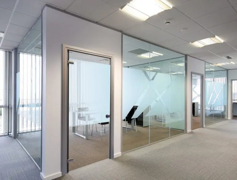 lan can kính cường lực Quảng Ngãi lan can kính cường lực quảng Ngãi