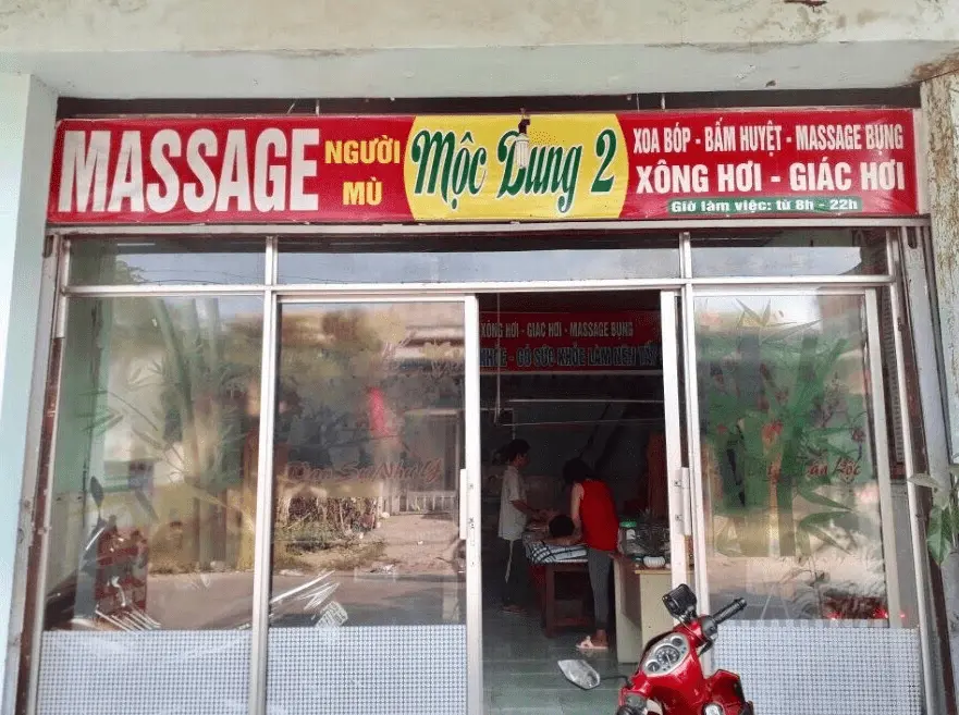 Giá máy cưa xích Công ty Phong Liên