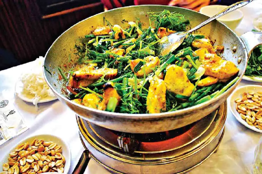 quán chả cá lã vọng Hà Nội quán chả cá lã vọng Hà Nội