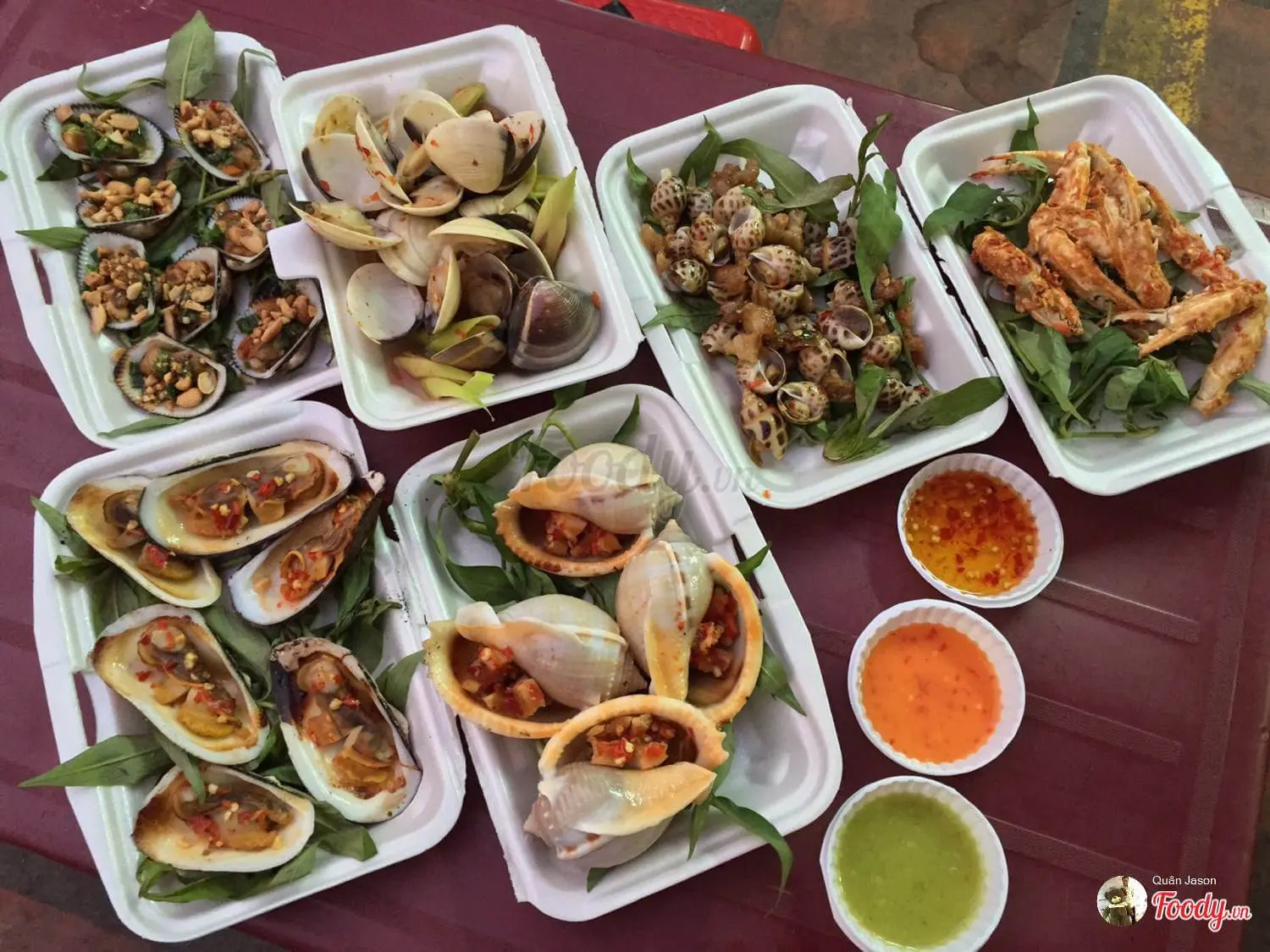 quán ăn ngon ở Hội An Quán bánh đập & hến xào Bà Già