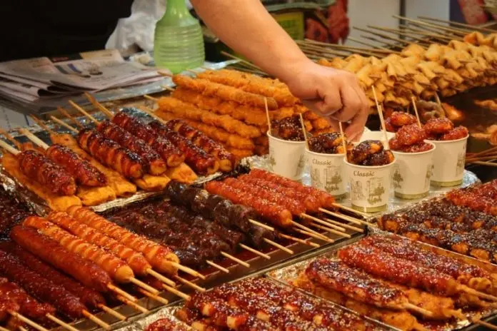 Gợi Ý Top 10 Quán Vỉa Hè Khuya Hải Phòng Cho Cú Đêm
