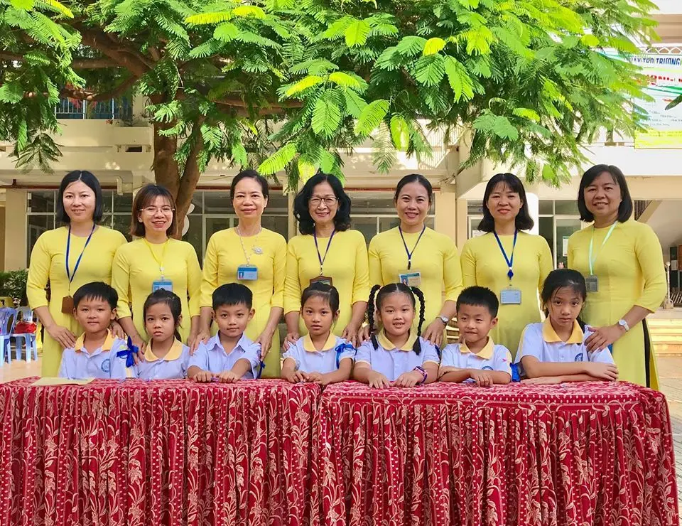 tranh tráng gương Hải Phòng
