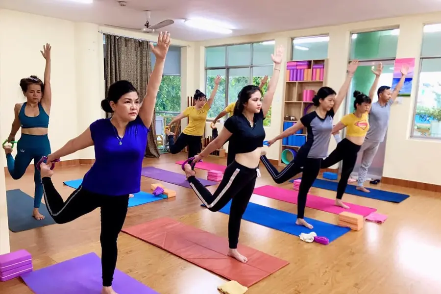 bàn ghế văn phòng Quy Nhơn bàn ghế văn phòng Quy Nhơn