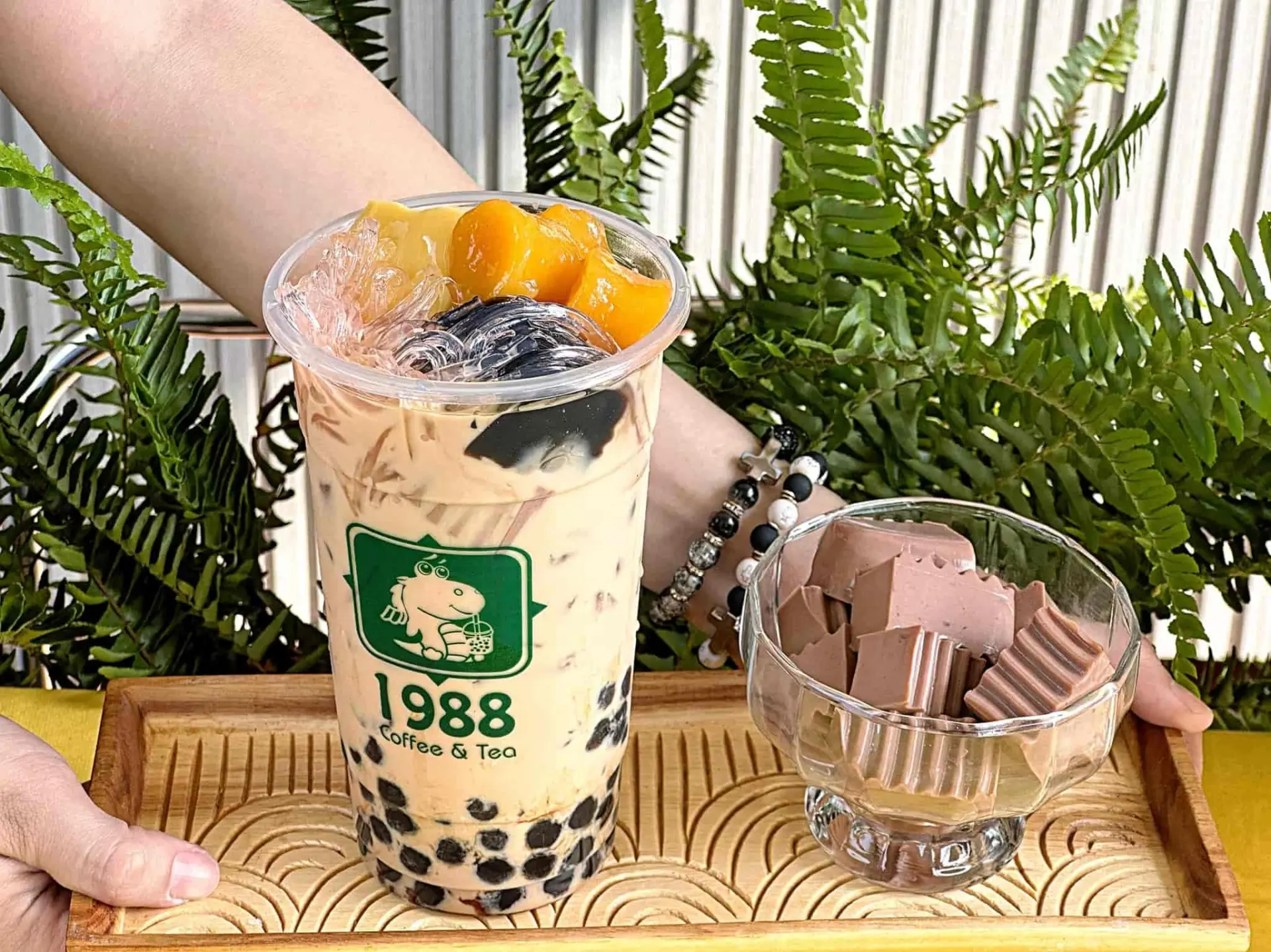 Quán cafe đẹp ở Vũng Tàu Lightroom Coffee