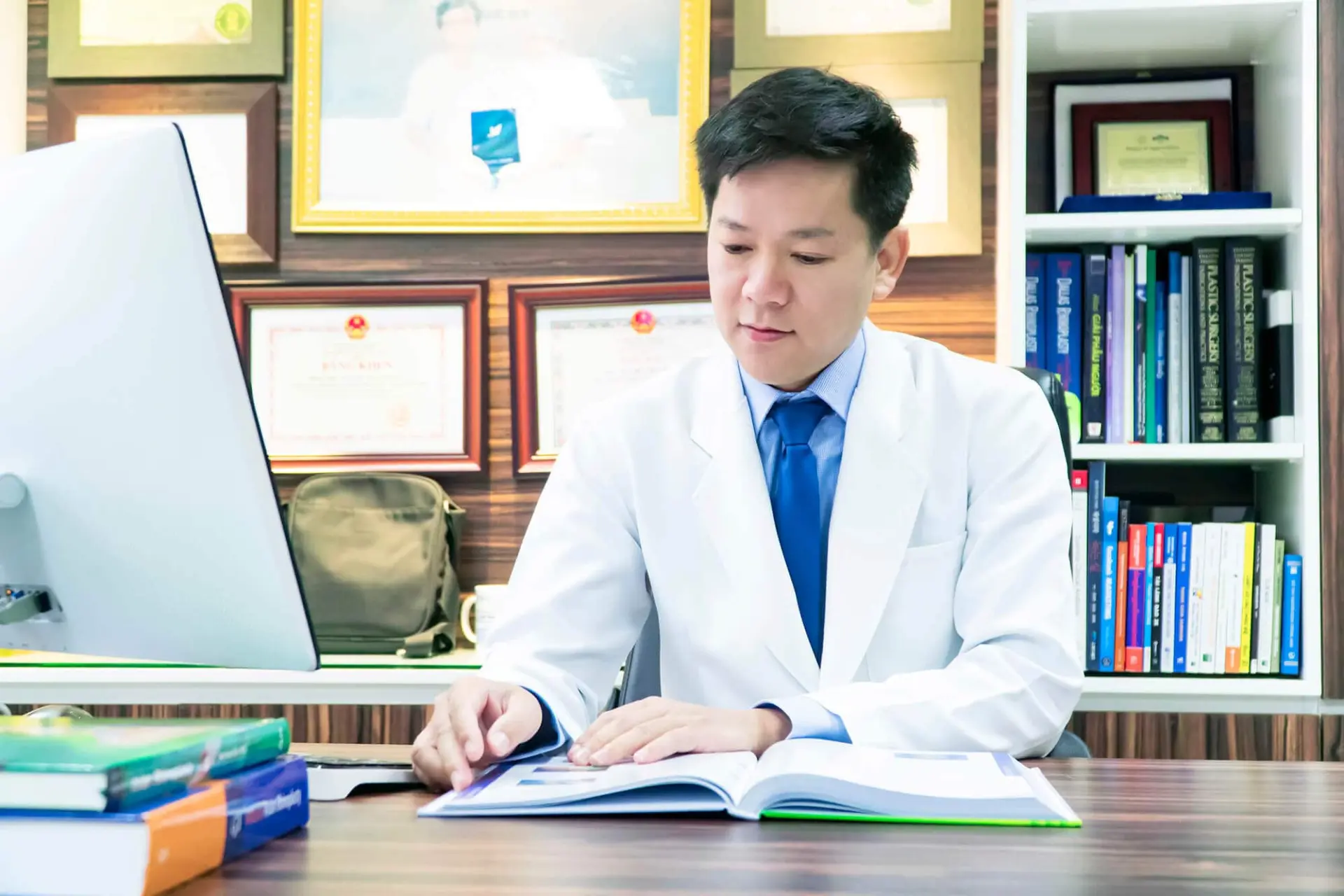 bác sĩ nâng mũi đẹp ở tphcm