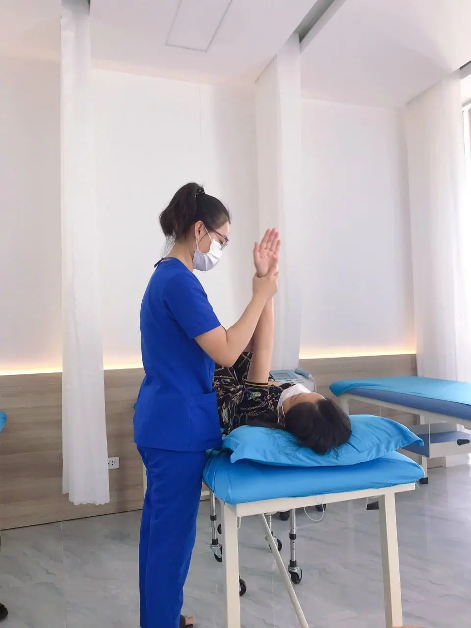 Nắn xương khớp Cà Mau Phòng Khám Đa Khoa Minh Hải
