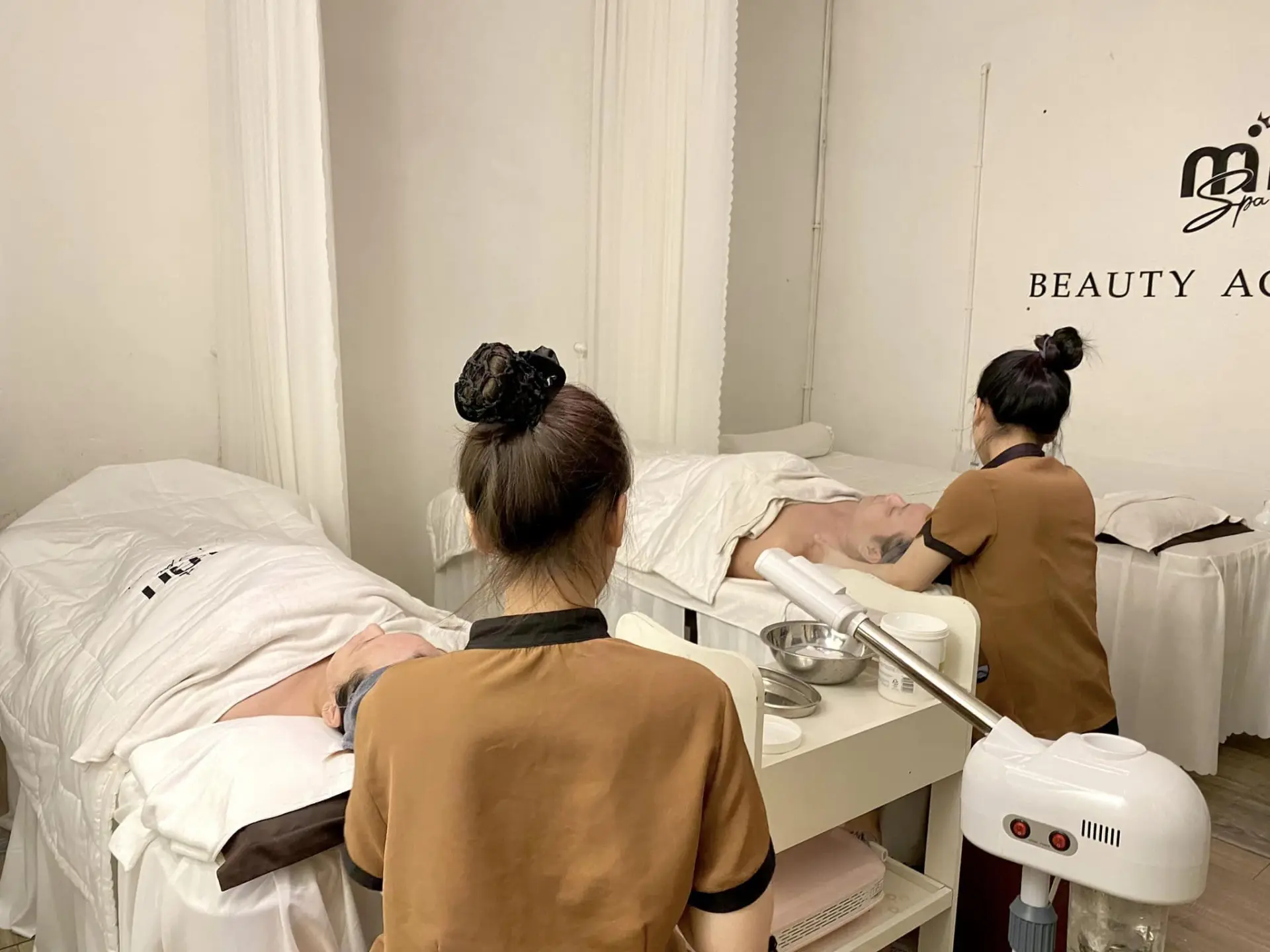 spa-tri-mun-lung-da-nang-1-min spa trị mụn lưng đà nẵng