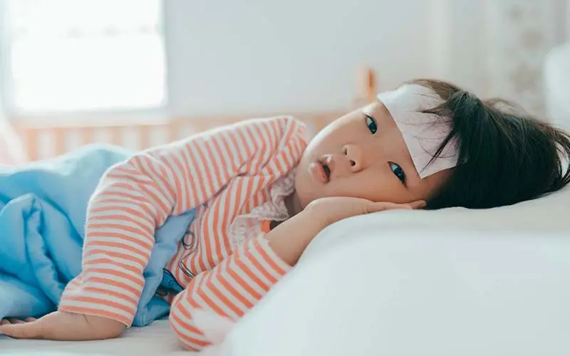 Các Bệnh Lý Thường Gặp Ở Trẻ Nhỏ: Cảm Sốt, Viêm Họng, Tiêu Chảy, Phát Ban