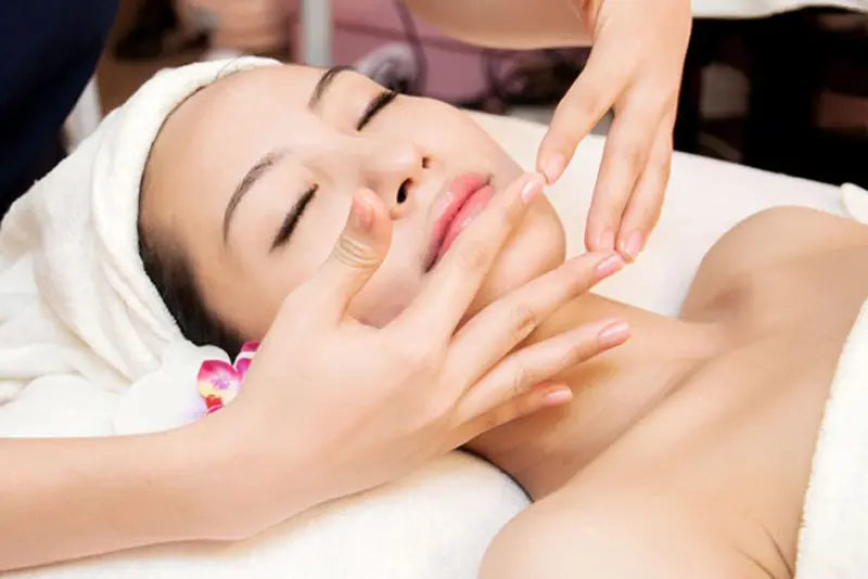 cac-buoc-cham-soc-da-co-ban-tai-spa-4 các bước chăm sóc da cơ bản tại spa
