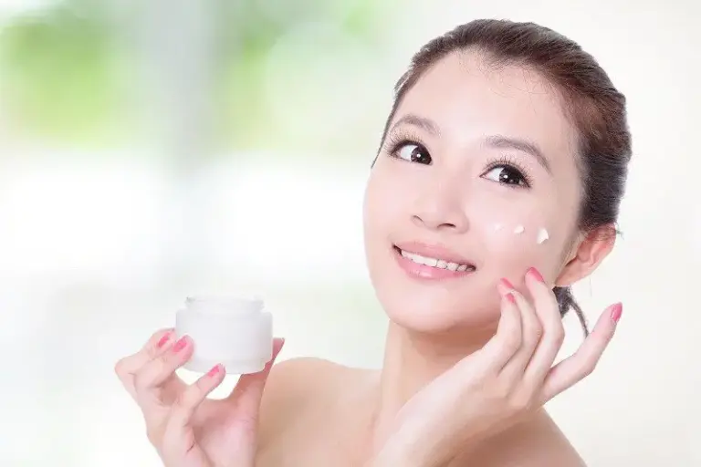 Bật Mí Cách Chăm Sóc Da Trong Và Sau Điều Trị Da Hiệu Quả