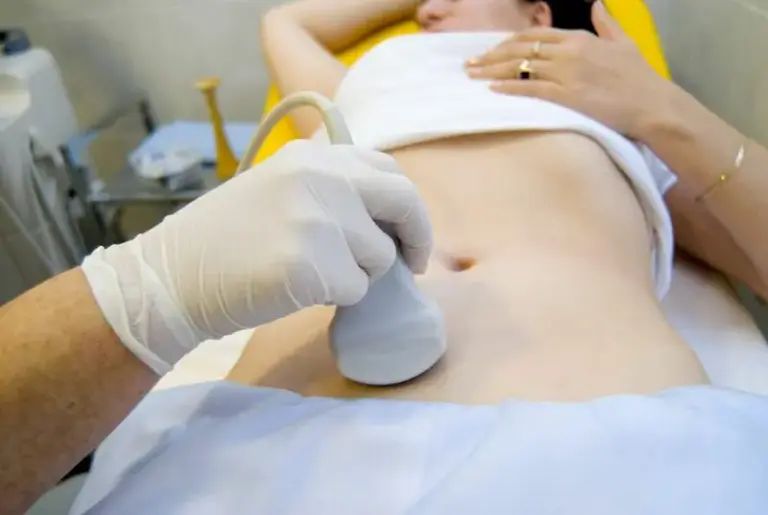 4 Lưu Ý Khi Khám Phụ Khoa Trong Thai Kỳ Để Đảm Bảo An Toàn Cho Mẹ Và Bé