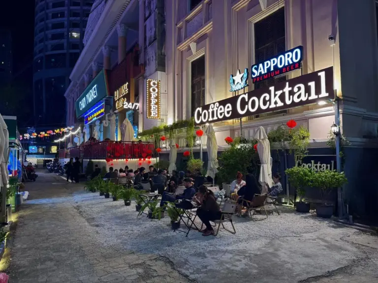 Điểm Danh Top 4 Quán Cafe Mở 24/24 ở Nha Trang Cho Cú Đêm