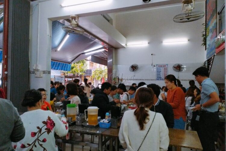 Ăn tối ở Quy Nhơn - Quán Thùy - Bún Rạm & Bún Chả Cá