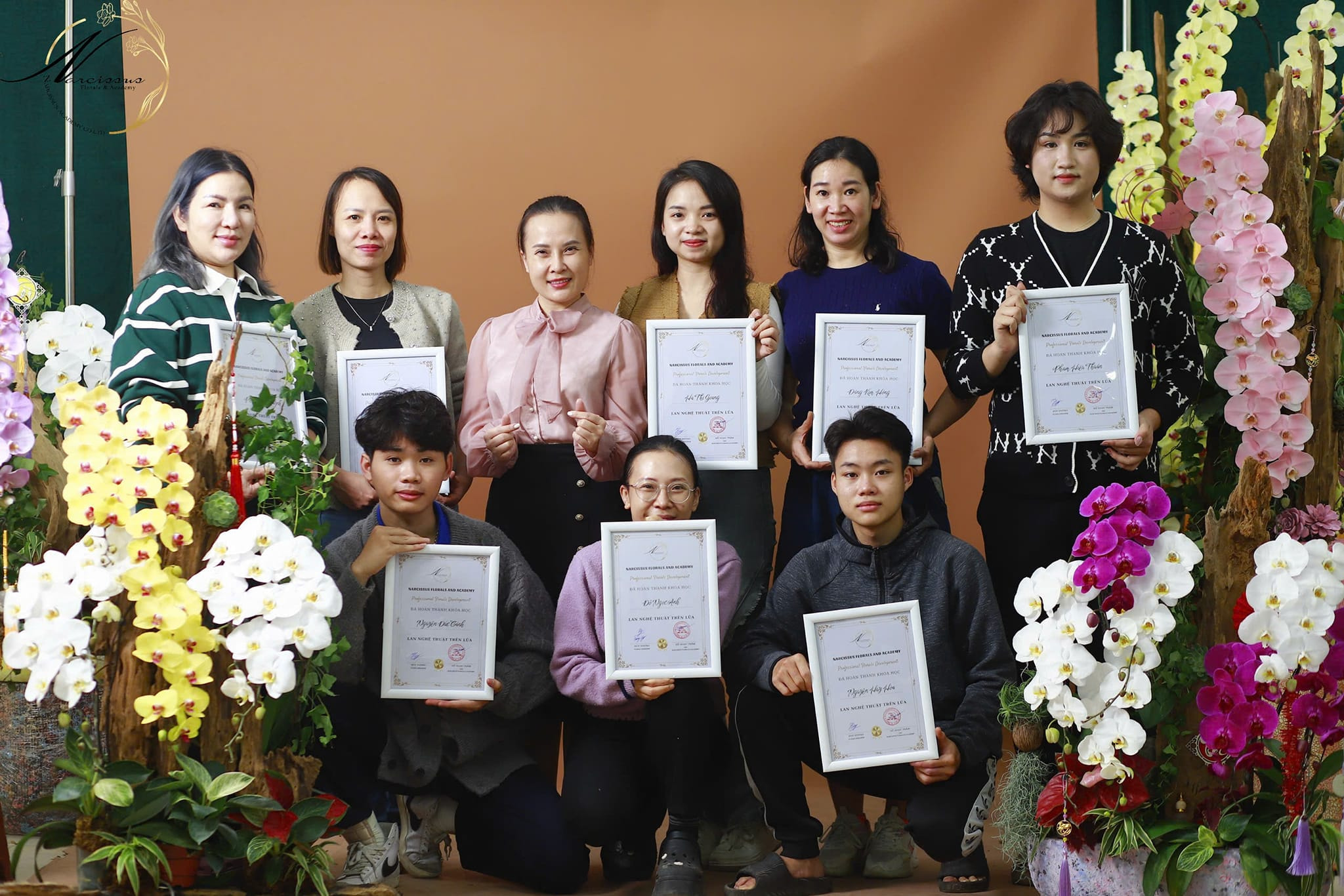 Học Viện Narcissus Florals & Academy