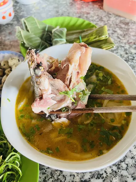 Top 5 Quán Bánh Canh Ngon Đồng Xoài Lâu Đời Gia Truyền