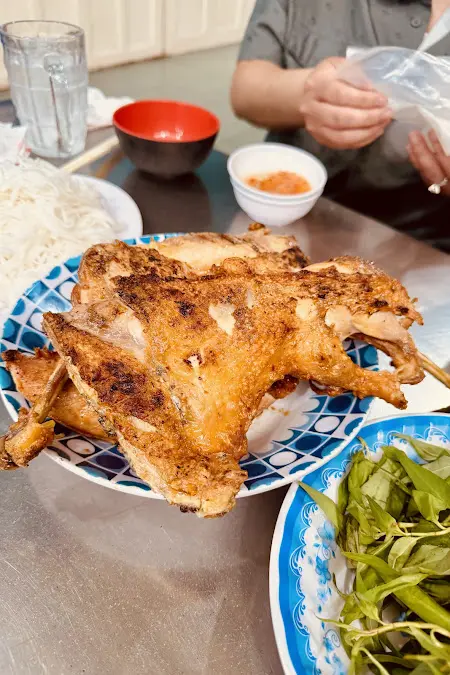 Top 7 Quán Gà Nướng Ngon Bình Dương Dai Ngon Đậm Đà