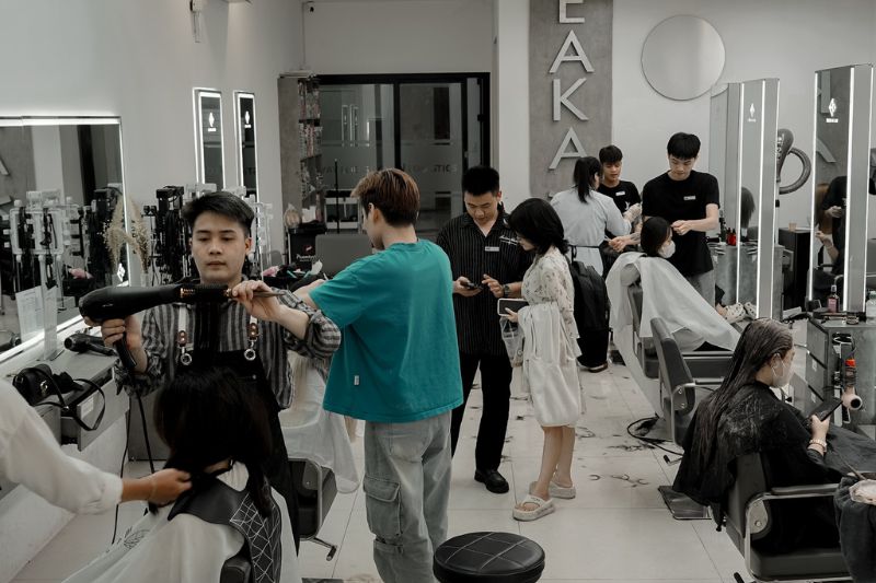 salon tóc nữ cẩm lệ