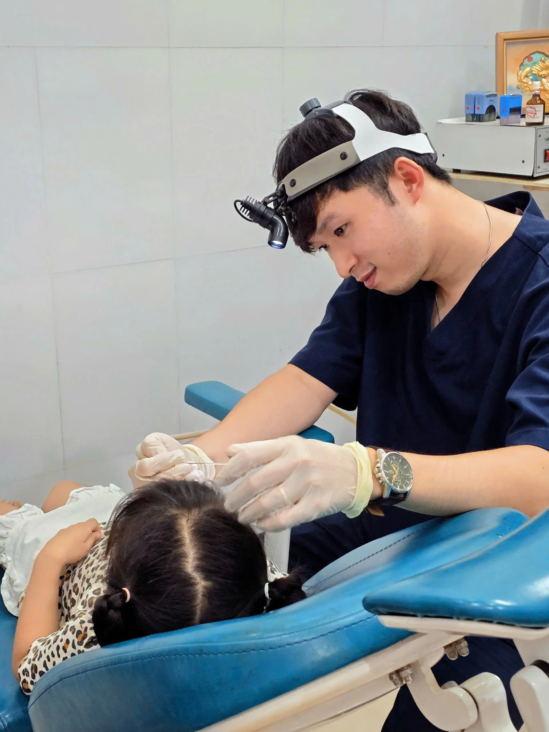 Bác sĩ tại phòng khám được nhận xét là rất mát tay, có thâm niên kinh nghiệm, đặc biệt tâm lý và nhẹ nhàng khi thăm khám cho trẻ nhỏ.